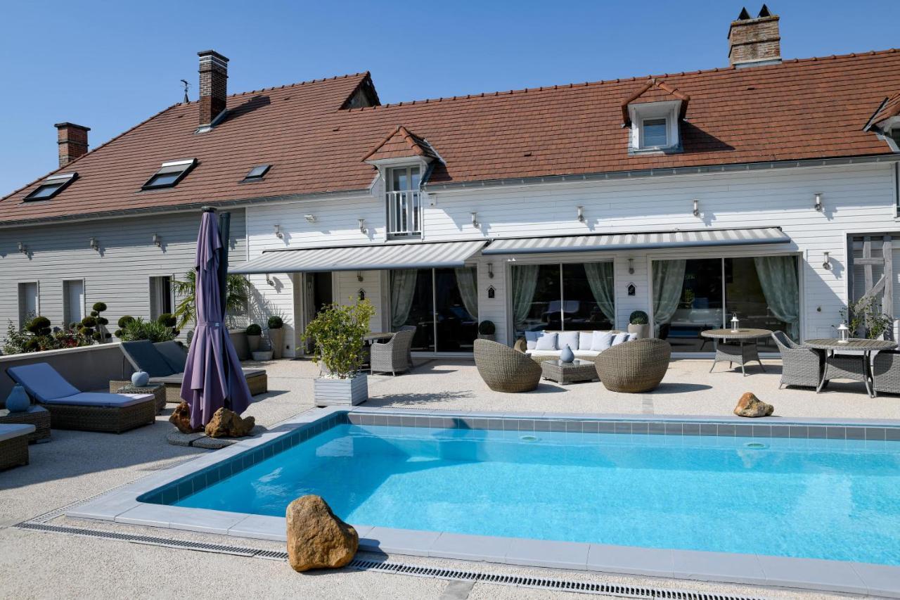 Gite De La Villa De La Croix Avec Piscine Et Parking A 4 Minutes De L'A26 Villechétif 외부 사진